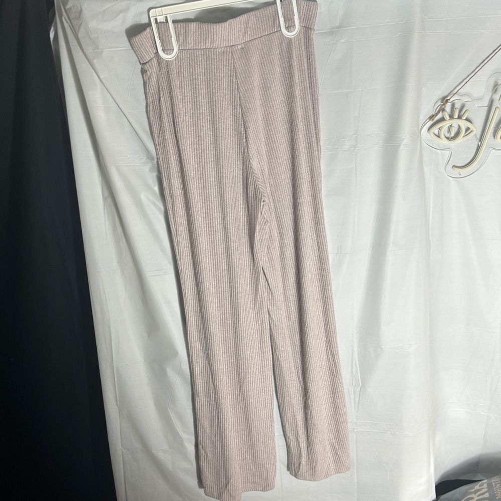 Women's Nude Strechy Lounge Pants | Size Large